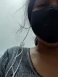 illay_love webcam model stream image