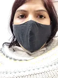 illay_love webcam model stream image