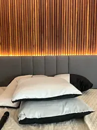 EmiilyAdams_ webcam model stream image