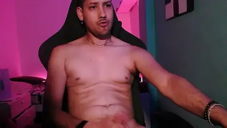 Abruptoinusual webcam model stream image