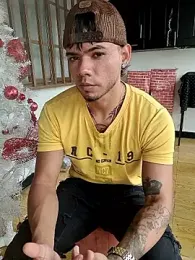 Niick01_ webcam model stream image