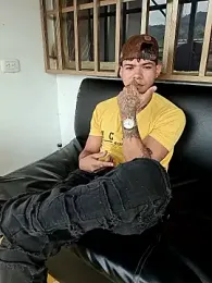 Niick01_ webcam model stream image