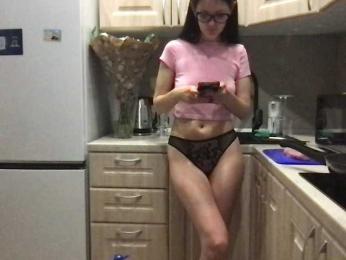 MilaBi-192569 webcam model stream image