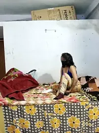 hot_wife_35 webcam model stream image