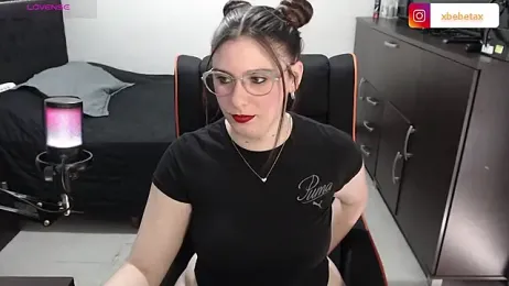 xxbbtaa webcam model stream image