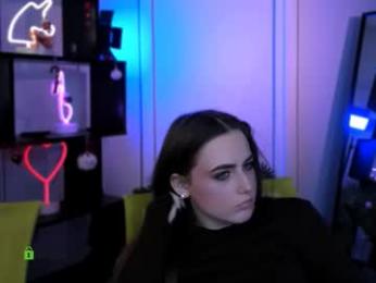 ella_coco webcam model stream image