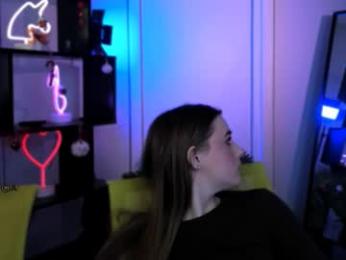 ella_coco webcam model stream image