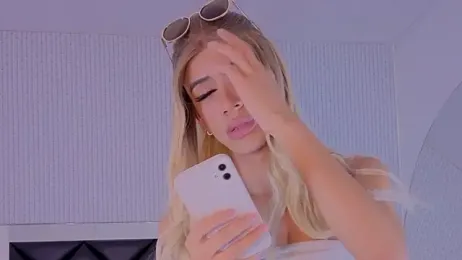 megan_lenon webcam stripchat model stream image