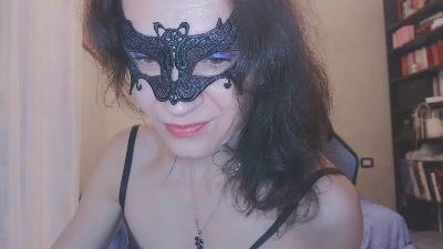 TinyWife webcam cam4 model stream image