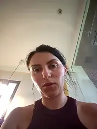 Izabella_Bella webcam stripchat model stream image