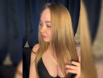 Pickmegirls webcam model stream image