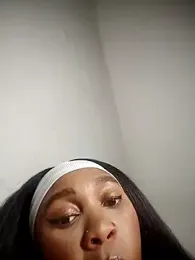 Hannah_107 webcam model stream image