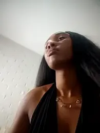 Hannah_107 webcam model stream image