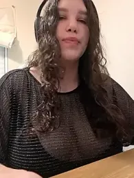 Mellhots2 webcam stripchat model stream image