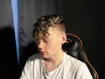 kirill_20_cm webcam model stream image