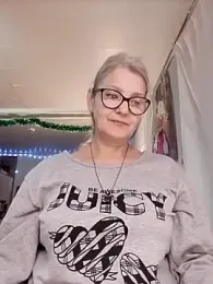 irinamaux webcam model stream image