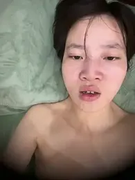 littleqiu9 webcam model stream image