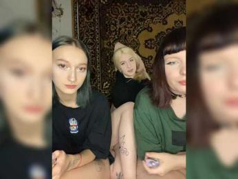 Mayaaaa00 webcam model stream image