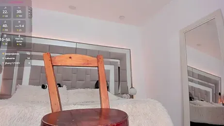 Nicolle_foxy webcam stripchat model stream image