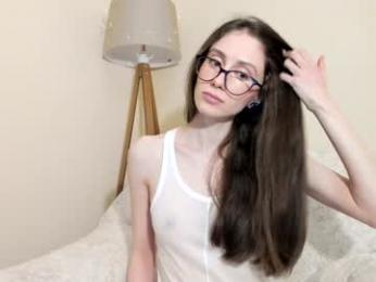 snowww_white webcam model stream image