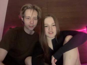 titsDestroy2007 webcam model stream image