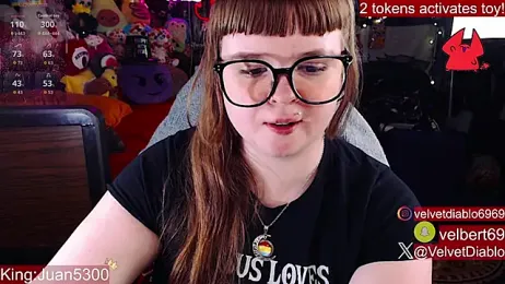 VelvetDiablo webcam model stream image