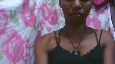 lydialarin webcam model stream image