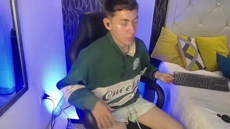 LoganFoster_ webcam model stream image