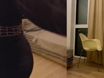 curlyboyy_ webcam chaturbate model stream image