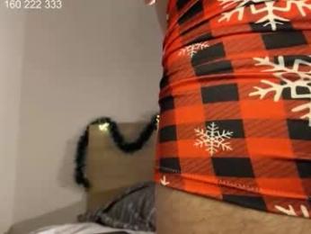 curlyboyy_ webcam model stream image