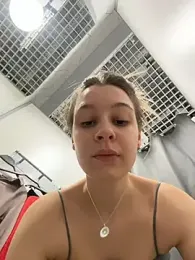 SashaCatt webcam model stream image