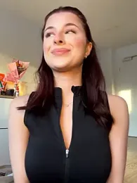 Mia-Minou webcam model stream image