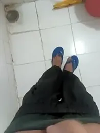 bigg_dickkk69 webcam stripchat model stream image