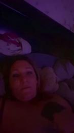 Courtney_cuddle webcam cam4 model stream image