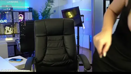 BabesGoesWild webcam model stream image