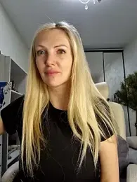 Monna webcam model stream image