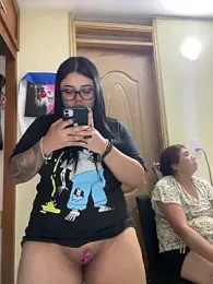 alissonfernandez_ webcam stripchat model stream image