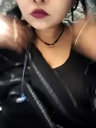 Indian-Nazia webcam model stream image