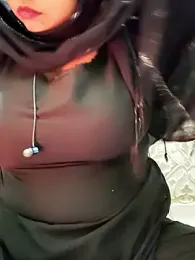 Indian-Nazia webcam stripchat model stream image