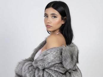 EmyDilucas webcam livejasmin model stream image