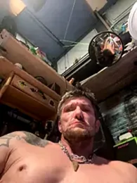 Followthepiper webcam model stream image