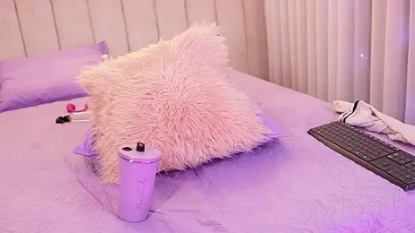 emyli_sw_ webcam model stream image