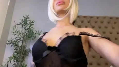 LUUVRRI_21 webcam model stream image