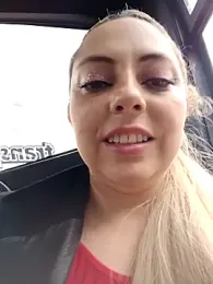 madelaine- webcam model stream image