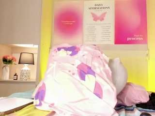 tamarazaki webcam model stream image