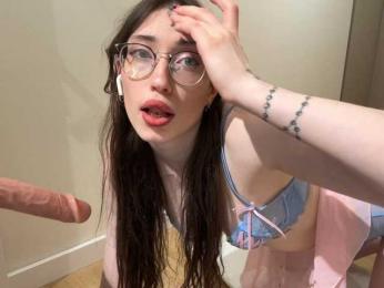 KellyyBeryy webcam bongacams model stream image