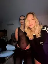 RollDolls webcam stripchat model stream image