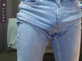 meaty_roll webcam model stream image