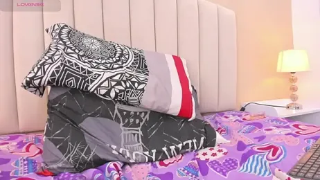 Mia_thompson_19 webcam model stream image