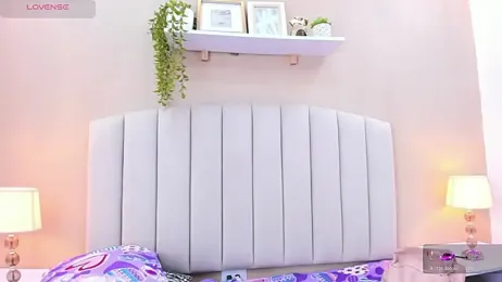 Mia_thompson_19 webcam model stream image